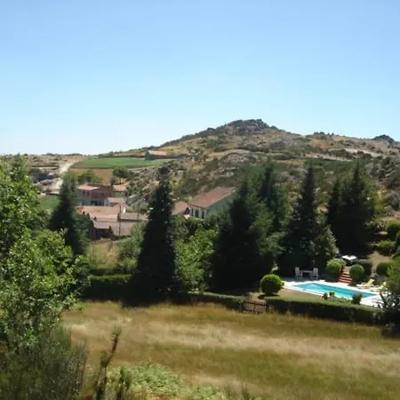 Casa Da Loja Hébergement de vacances *